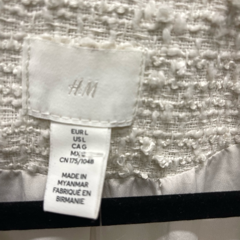 H&M Cream Textured Blazer - Picture 2 of 5